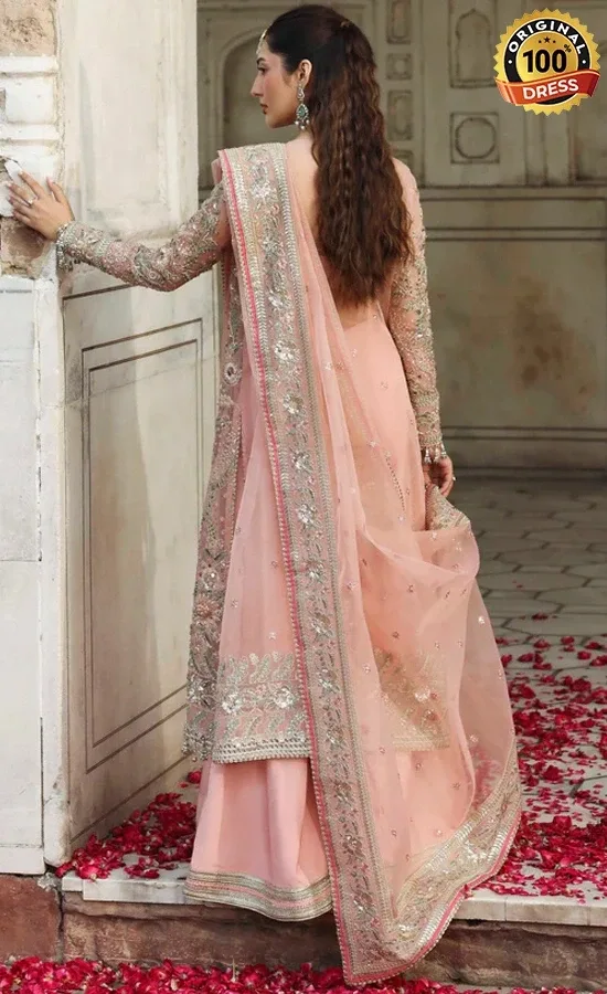 Baroque pink Punjabi suit for wedding guests from the Casabella Collectio
