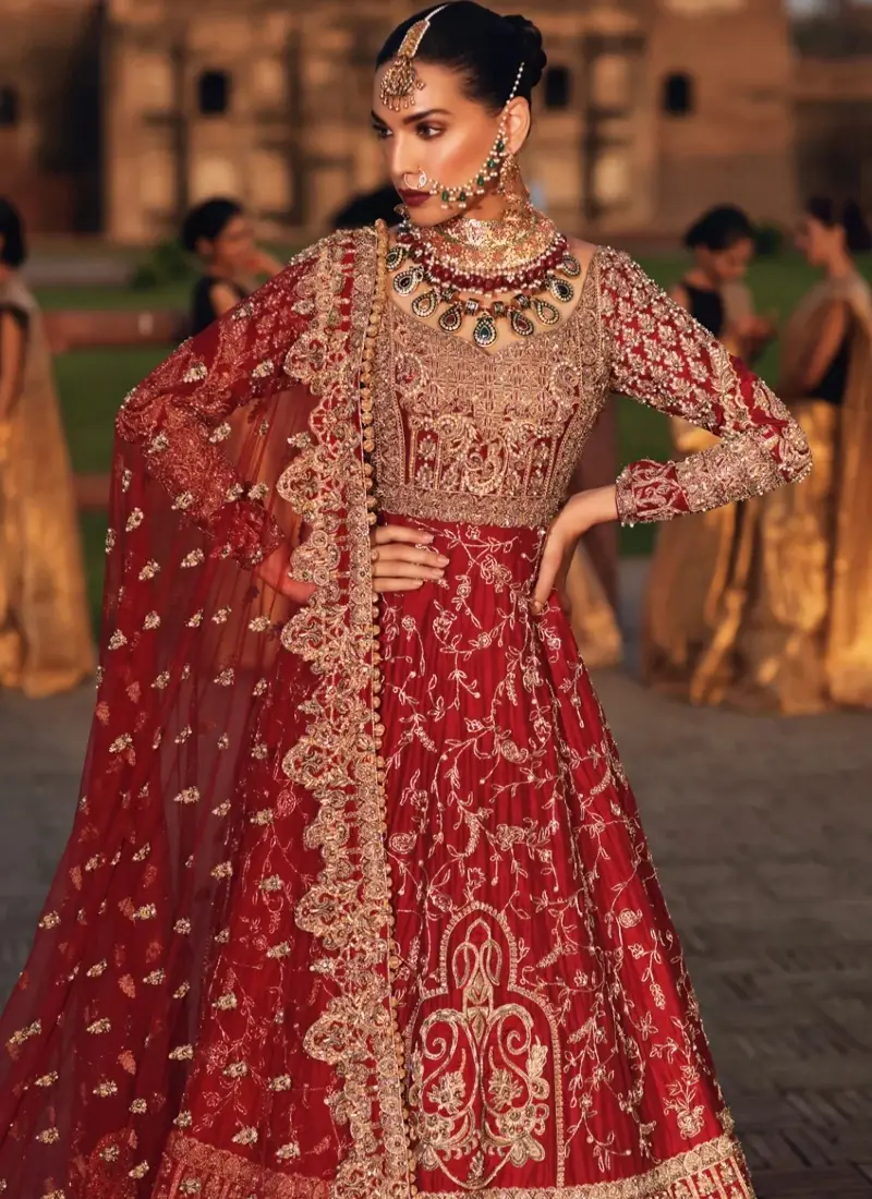 Erum Khan Nikkah Maxi (4)