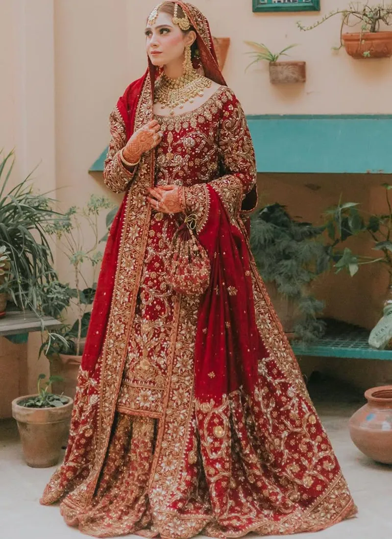 Haris Shakeel Farshi Lehenga (2)