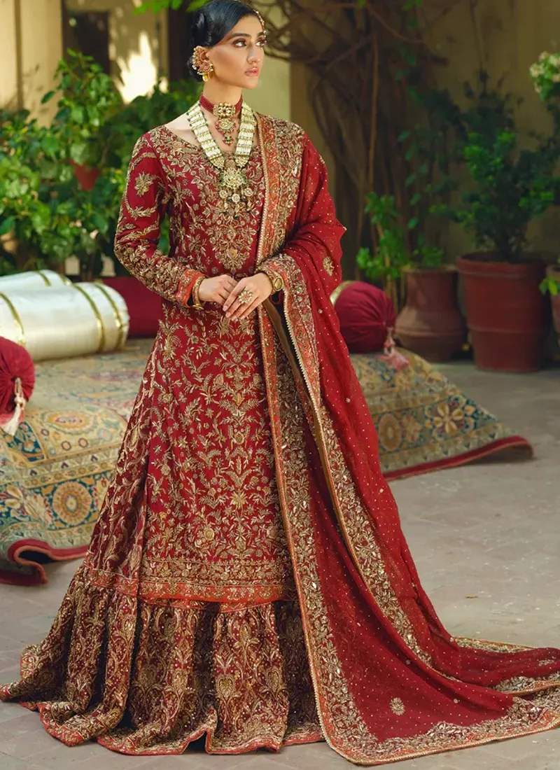 Shazia Kiyani Farshi Lehenga (1)