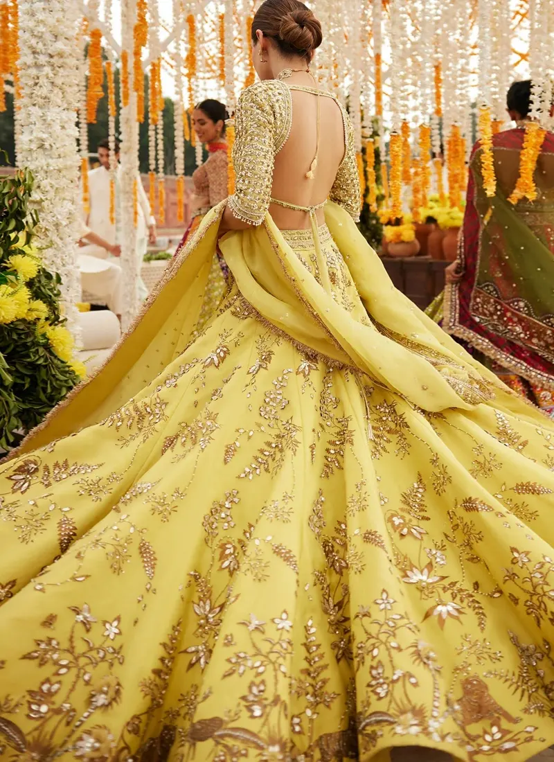 Zaha PK Mehndi Lehenga (3)